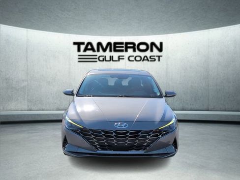 Used 2022 Hyundai Elantra Limited w/ Cargo Package image 9