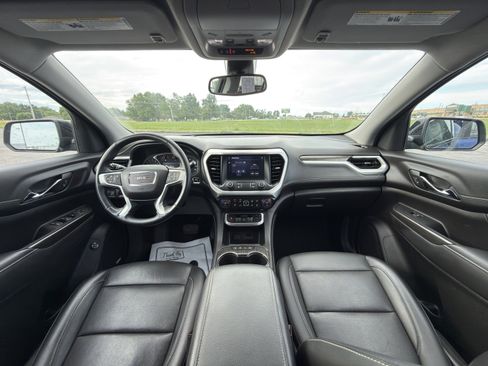 Used 2023 GMC Acadia SLT w/ Elevation Edition AWD/4WD image 13
