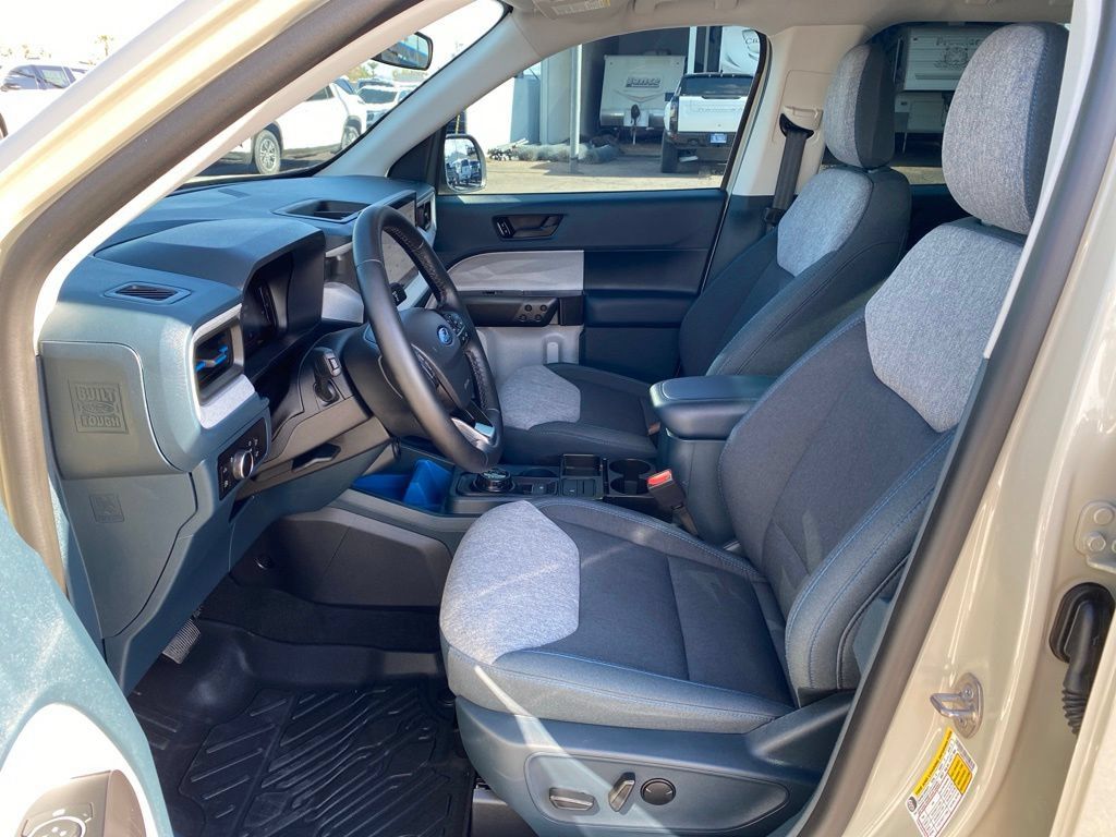 Used 2025 Ford Maverick XLT w/ XLT Luxury Package FWD image 23