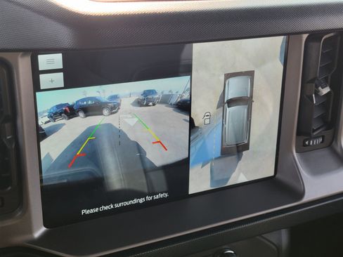 Used 2021 Ford Bronco Outer Banks image 22