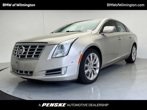 Used 2014 Cadillac XTS Luxury FWD image 1