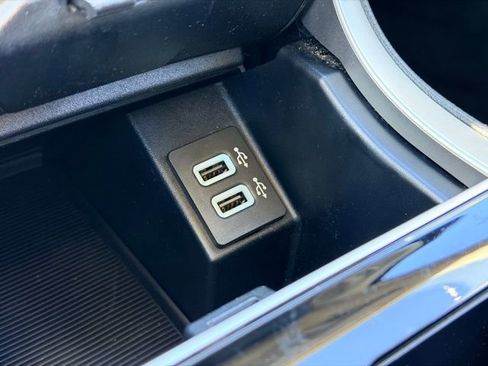 Used 2020 Ford Edge SEL w/ Cargo Accessory Package image 17