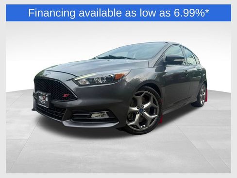 Used 2017 Ford Focus ST w/ Equipment Group 402A FWD image 1