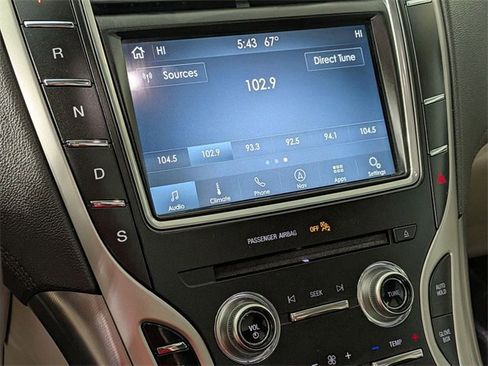 Used 2019 Lincoln Nautilus Select image 23