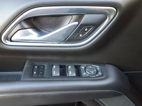 Used 2021 Chevrolet Tahoe LT w/ LT Signature Package image 29