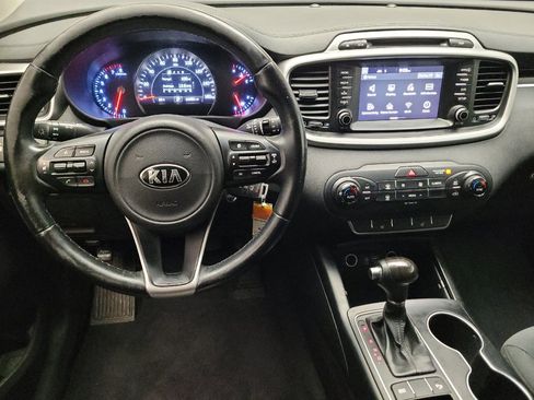 Used 2017 Kia Sorento LX w/ LX V6 Convenience Package FWD image 22