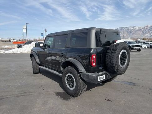 New 2024 Ford Bronco Outer Banks w/ Sasquatch Package AWD/4WD image 3