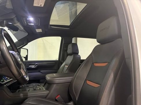 Used 2024 GMC Sierra 3500 AT4 w/ AT4 Premium Plus Package AWD/4WD image 21