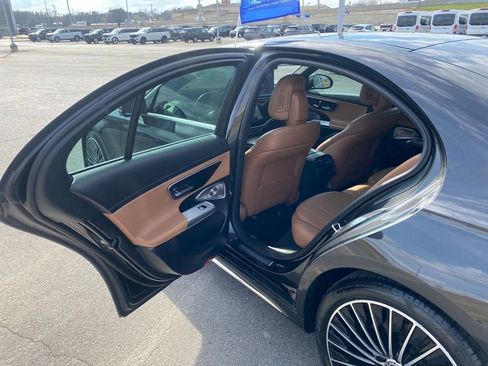 Used 2024 Mercedes-Benz E 350 4MATIC Sedan image 26