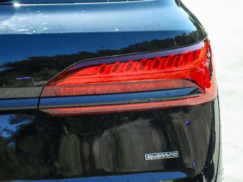 Used 2026 Audi Q7 2.0T Premium w/ Convenience Plus Package AWD/4WD image 9