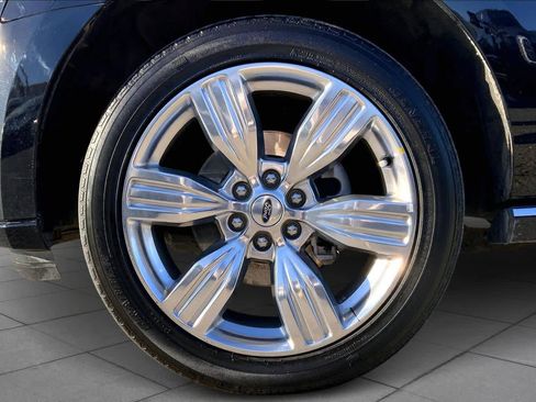 Used 2023 Ford Expedition Max Platinum image 10