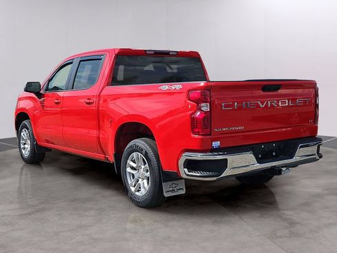 Certified 2022 Chevrolet Silverado 1500 LT AWD/4WD image 6