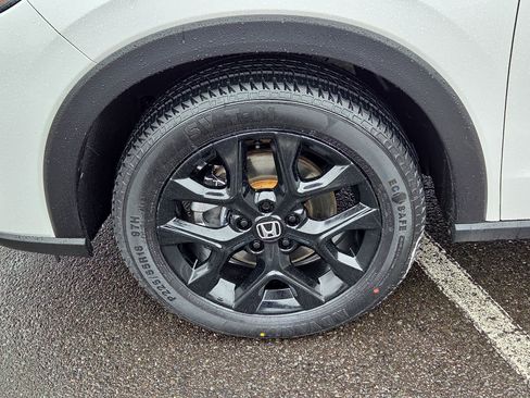 Certified 2024 Honda HR-V Sport image 9