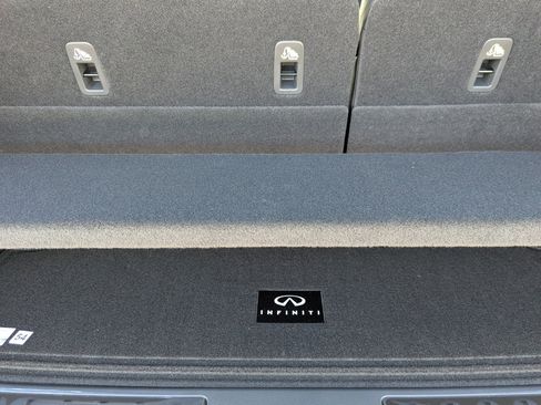 New 2026 INFINITI QX80 Autograph image 11