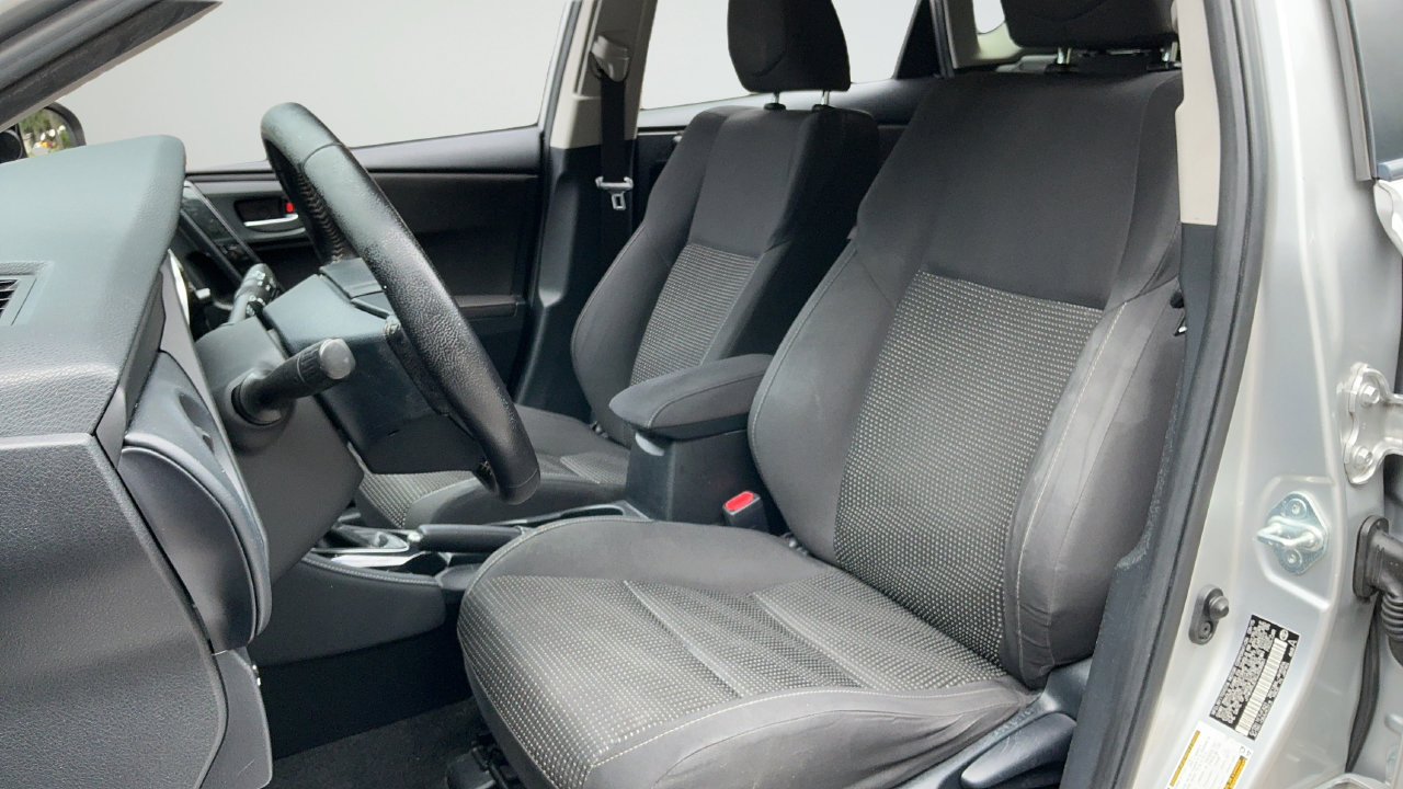 Used 2016 Scion iM FWD image 17