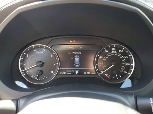 Used 2023 INFINITI QX50 Luxe image 32