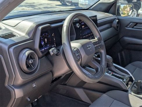 Certified 2023 Chevrolet Colorado Trail Boss w/ Technology Package image 12
