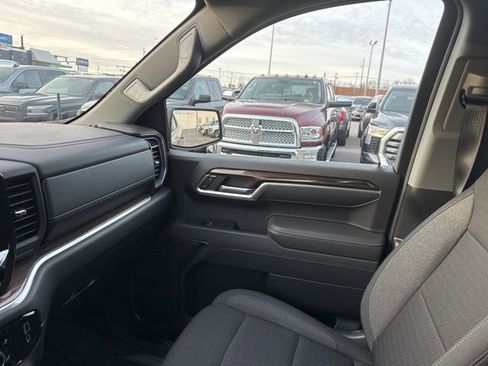 Used 2025 Chevrolet Silverado 1500 RST w/ Dark Appearance Package image 25