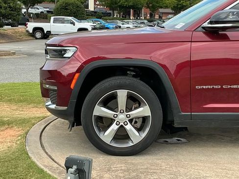 Used 2021 Jeep Grand Cherokee L Limited RWD image 11