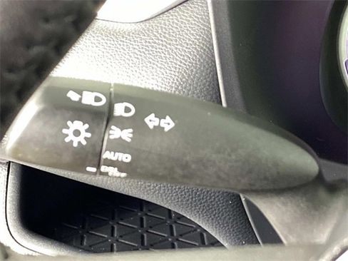 Used 2025 Toyota RAV4 XLE w/ Convenience Package image 19