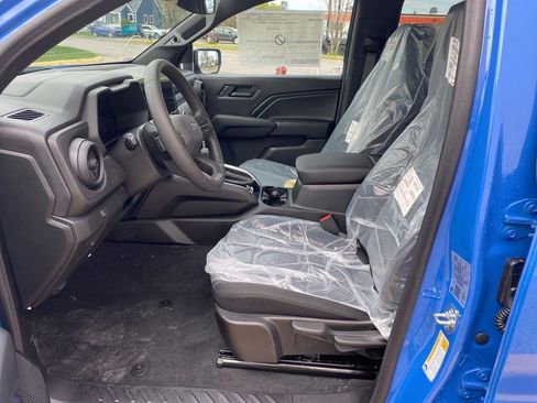 New 2026 Chevrolet Colorado Trail Boss AWD/4WD image 9