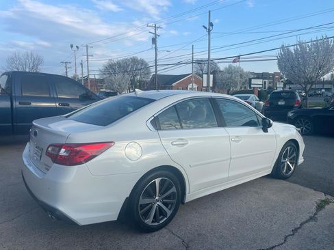 Used 2018 Subaru Legacy 3.6R Limited image 15