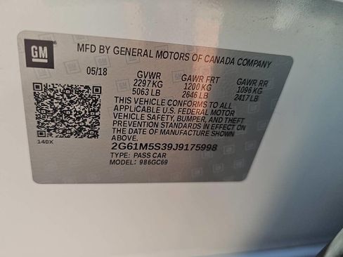 Used 2018 Cadillac XTS Luxury w/ Driver Awareness Package image 17