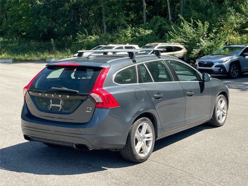 Used 2015 Volvo V60 T5 Premier AWD/4WD image 5