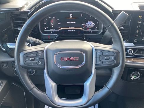 Certified 2024 GMC Sierra 1500 Elevation image 9