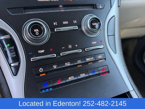 Used 2018 Lincoln MKX Reserve w/ Driver Assistance Package FWD image 17