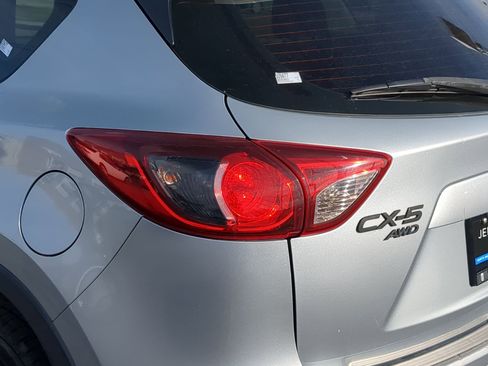 Used 2016 MAZDA CX-5 Sport w/ Rear Camera Package image 11