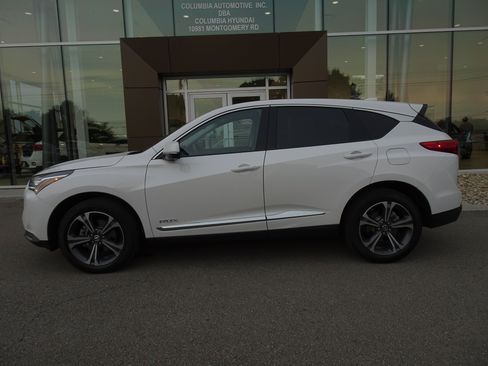 Used 2024 Acura RDX SH-AWD w/ Advance Package image 2