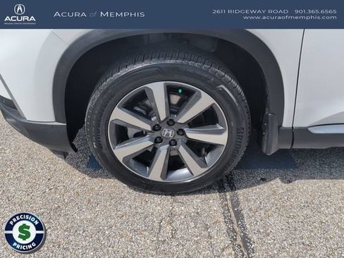 Used 2025 Honda Pilot Touring image 12