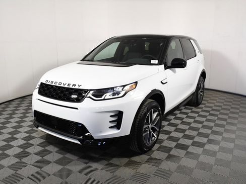 New 2026 Land Rover Discovery Sport Landmark image 1