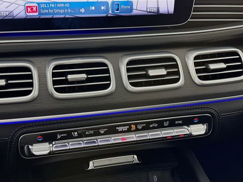 Certified 2025 Mercedes-Benz GLE 53 AMG 4MATIC Coupe image 17