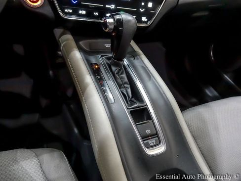 Used 2019 Honda HR-V EX image 23