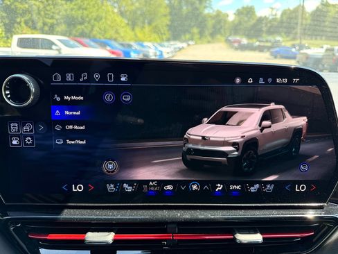 New 2025 Chevrolet Silverado EV RST image 43