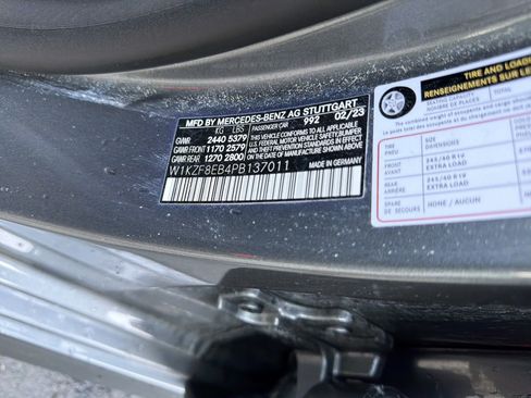 Used 2023 Mercedes-Benz E 350 4MATIC Sedan image 37