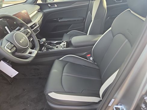 New 2026 Kia K5 GT-Line image 4