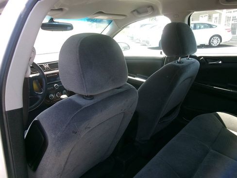 Used 2014 Chevrolet Impala Limited LS FWD image 17