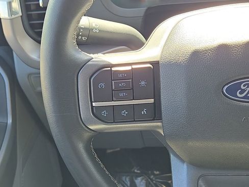 Used 2024 Ford F150 XLT RWD image 18