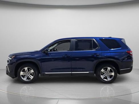 Used 2025 Honda Pilot EX-L image 3