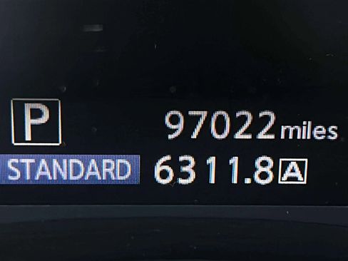 Used 2018 INFINITI Q50 Luxe w/ Cargo Package (L95) image 16