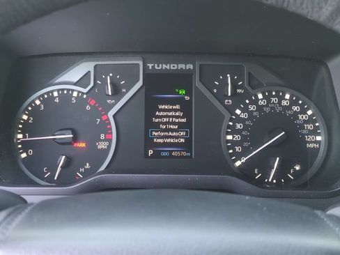 Used 2023 Toyota Tundra Limited AWD/4WD image 32
