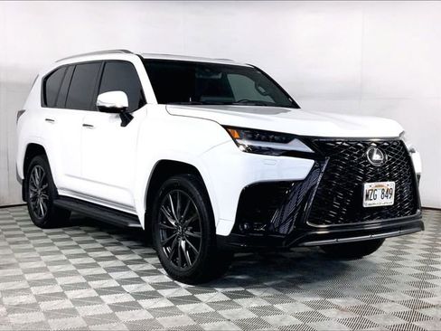 Used 2024 Lexus LX 600 F Sport image 5