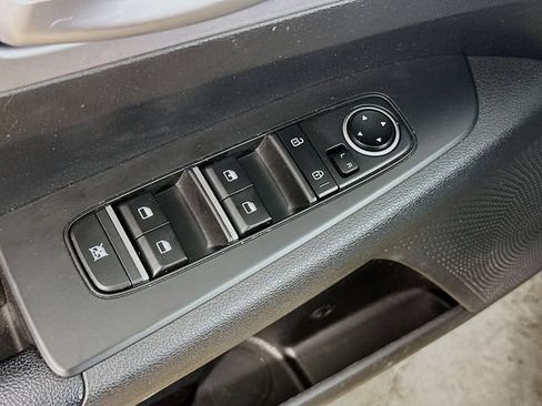 Used 2023 Kia Forte LXS FWD image 17