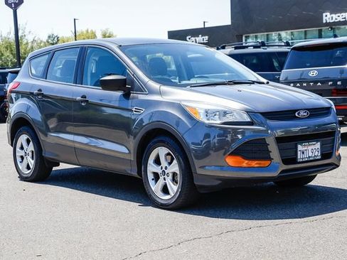 Used 2015 Ford Escape S FWD image 6