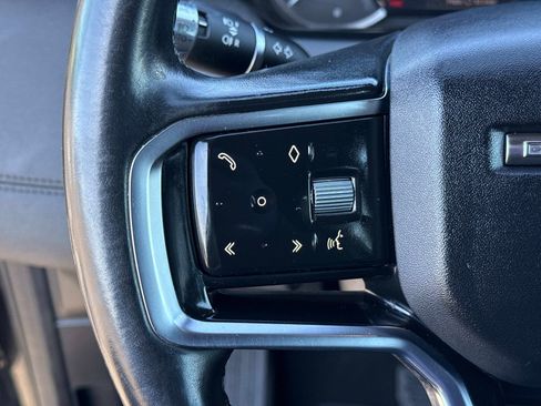 Used 2021 Land Rover Discovery Sport S image 31