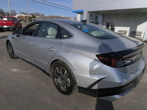 Used 2025 Hyundai Sonata SEL image 16