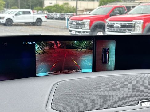 New 2026 Lincoln Navigator Reserve AWD/4WD image 11